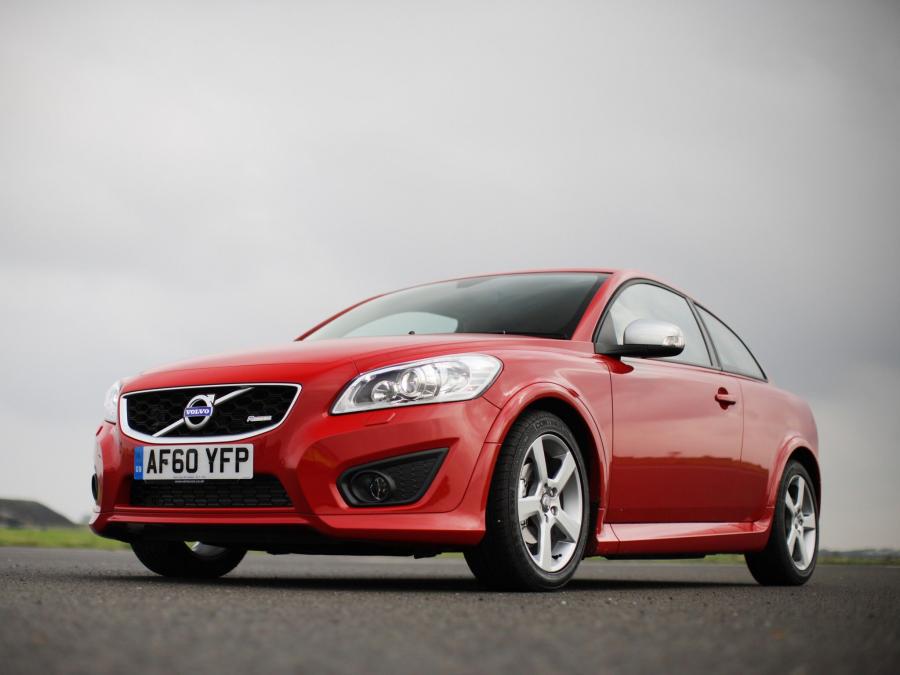  Volvo C30 R-Design 2009 года  (UK) (фото 4 из 11)